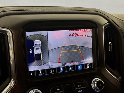 Used 2021 GMC Sierra 1500 AT4 w/ Technology Package image 17