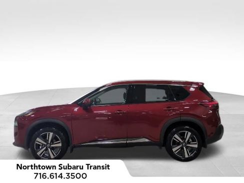 Used 2021 Nissan Rogue SL w/ Premium Package AWD/4WD image 2