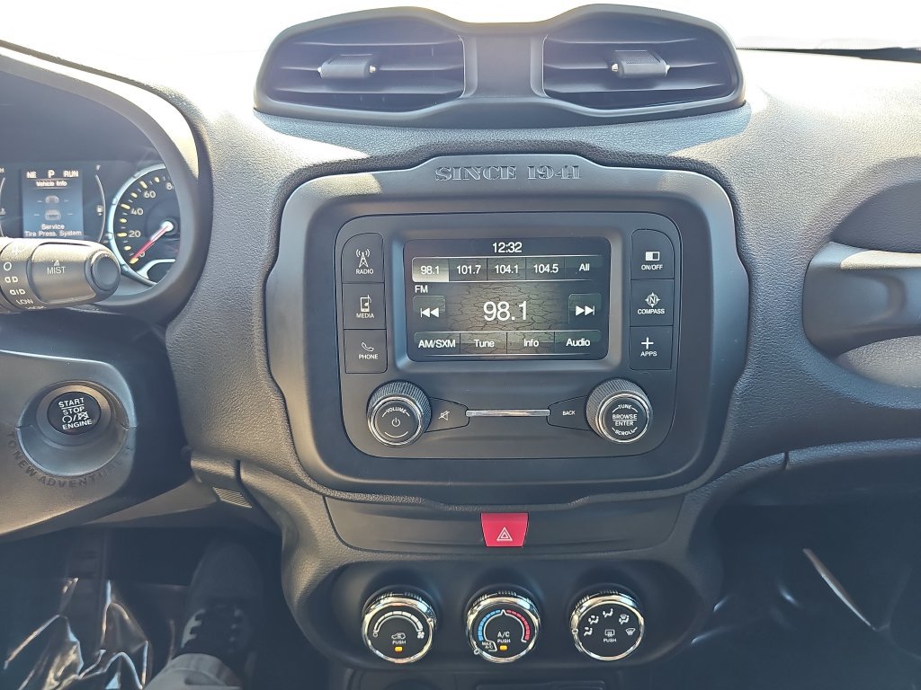 Used 2016 Jeep Renegade Latitude AWD/4WD image 20