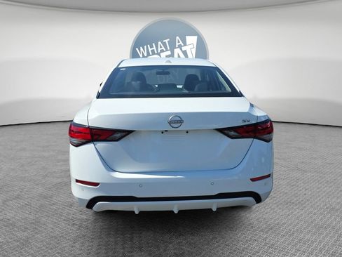 Used 2024 Nissan Sentra SV FWD image 5