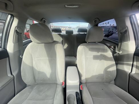 Used 2012 Toyota Corolla L image 20