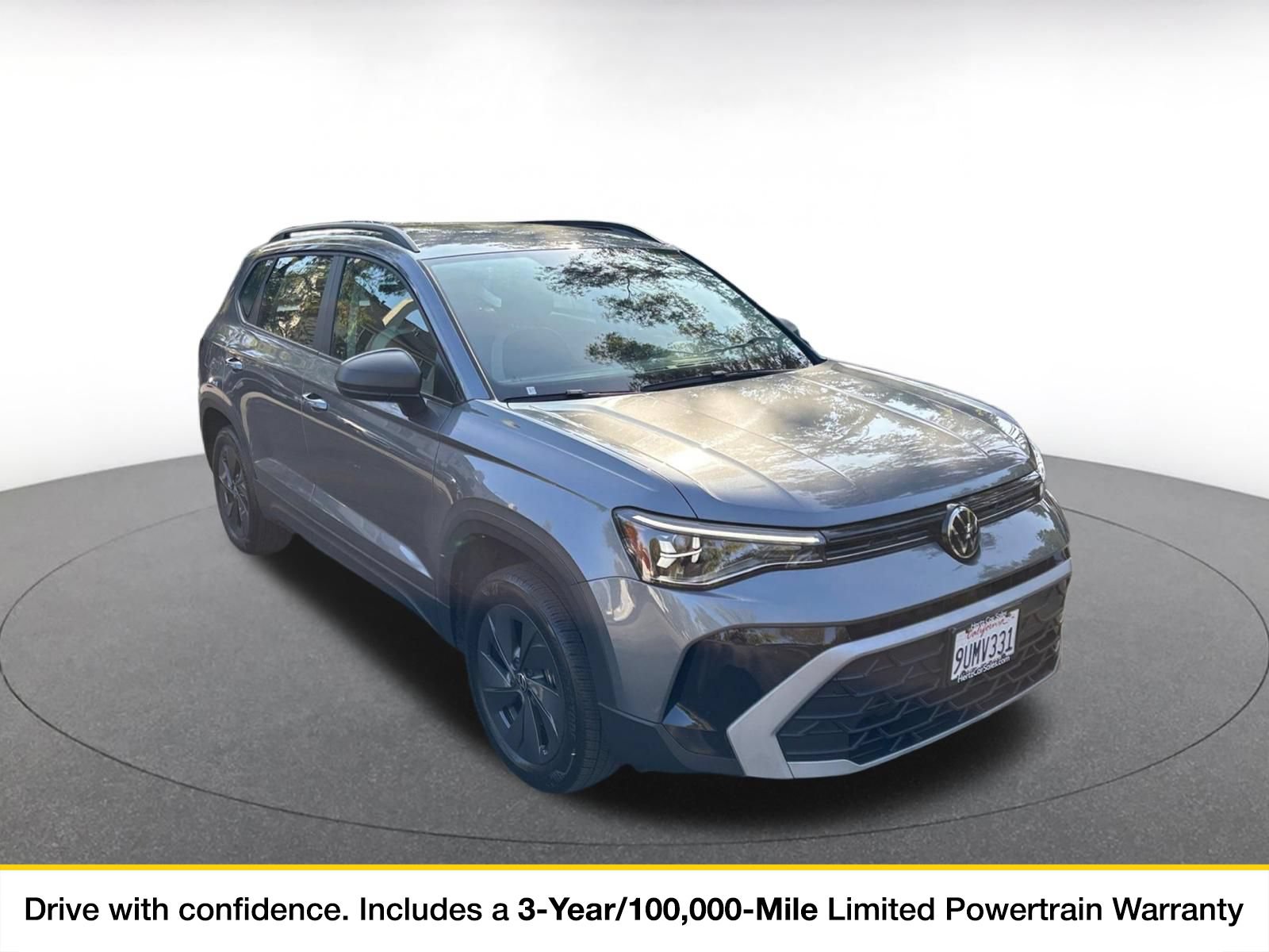 Used 2026 Volkswagen Taos S FWD image 1