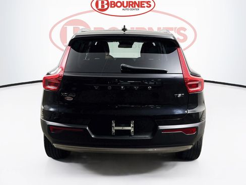 Used 2019 Volvo XC40 T5 Momentum AWD/4WD image 7