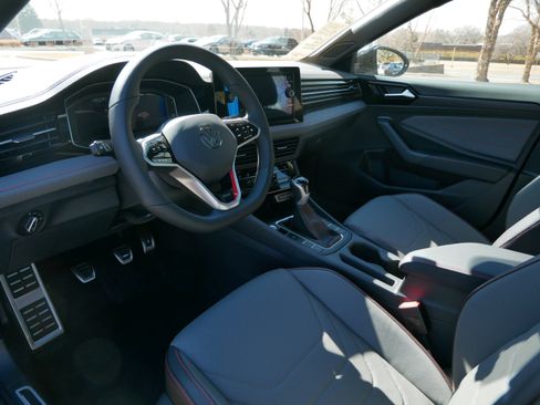 New 2025 Volkswagen Jetta GLI Autobahn image 8