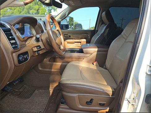 Used 2019 RAM 3500 Limited image 16