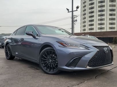 Used 2019 Lexus ES 350 F Sport w/ Accessory Package 2
