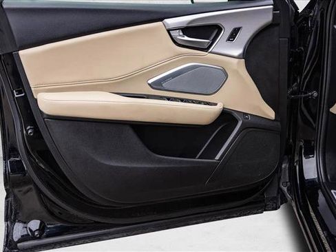 Used 2022 Acura RDX FWD w/ Technology Package image 12