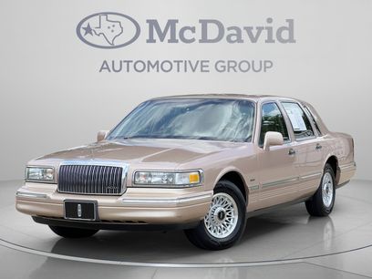 Used 1996 Lincoln Town Car Executive