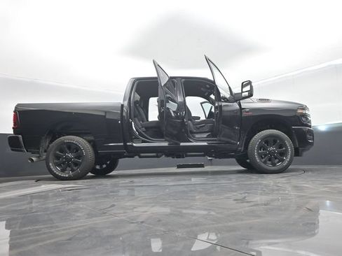 New 2026 RAM 2500 Big Horn AWD/4WD image 70