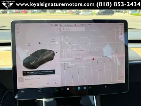 Used 2019 Tesla Model 3 Standard Range image 23