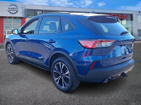 Used 2022 Ford Escape SEL w/ SEL Stealth AWD Package image 4