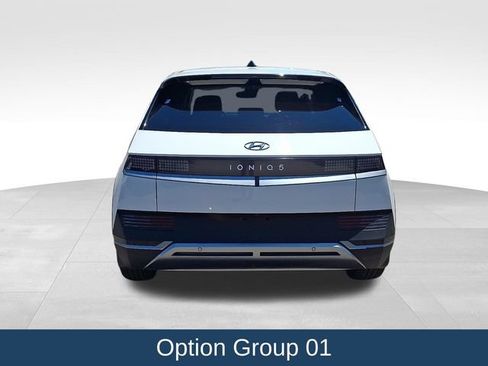 Used 2024 Hyundai Ioniq 5 SE RWD image 6
