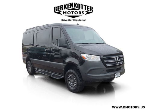 Used 2020 Mercedes-Benz Sprinter 2500 image 1