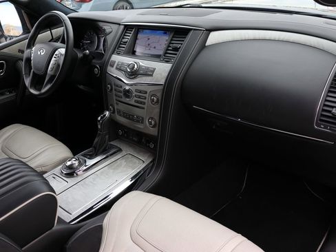 Certified 2019 INFINITI QX80 Limited w/ All-Season Package image 46