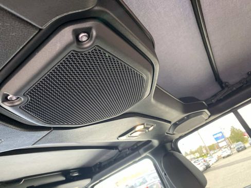 Certified 2021 Jeep Gladiator Mojave image 13