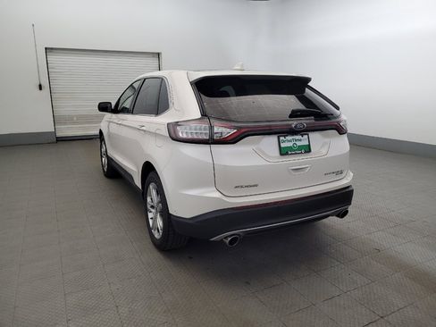 Used 2017 Ford Edge Titanium w/ Equipment Group 302A AWD/4WD image 6