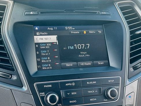 Used 2018 Hyundai Santa Fe Sport FWD image 14