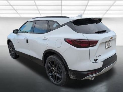 New 2026 Chevrolet Blazer LT w/ LPO, Floor Liner Package FWD image 2