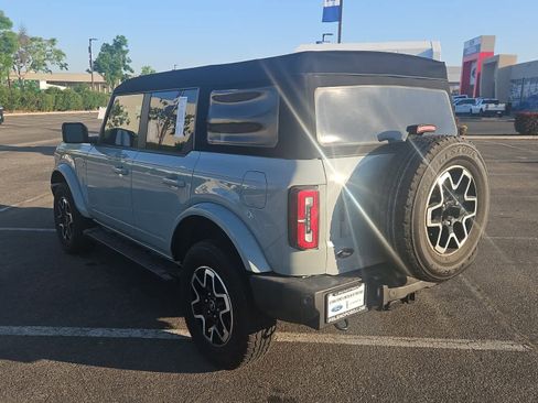 Used 2023 Ford Bronco Outer Banks image 6