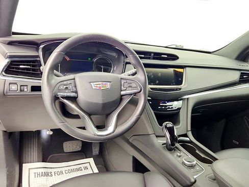 Used 2023 Cadillac XT6 Luxury FWD image 13