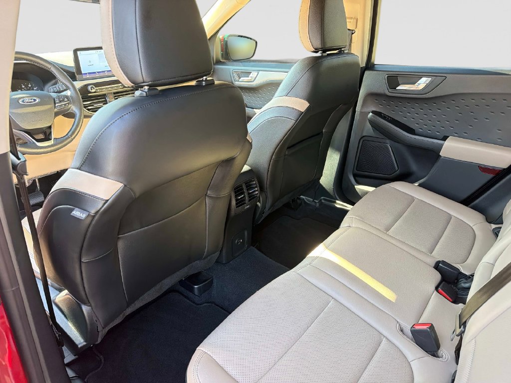 Used 2020 Ford Escape SEL FWD image 15