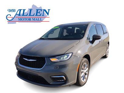 Used 2023 Chrysler Pacifica Touring-L
