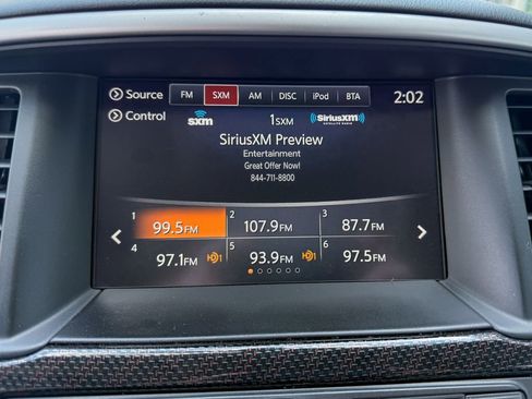 Used 2020 Nissan Pathfinder SL AWD/4WD image 15