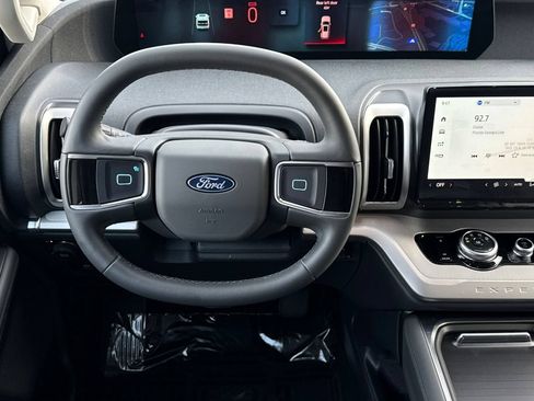 New 2026 Ford Expedition Active AWD/4WD image 16