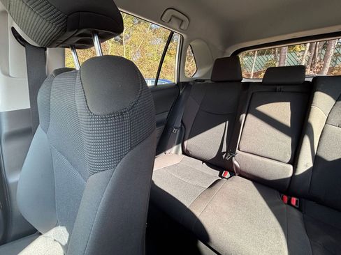 Used 2025 Toyota RAV4 LE image 39