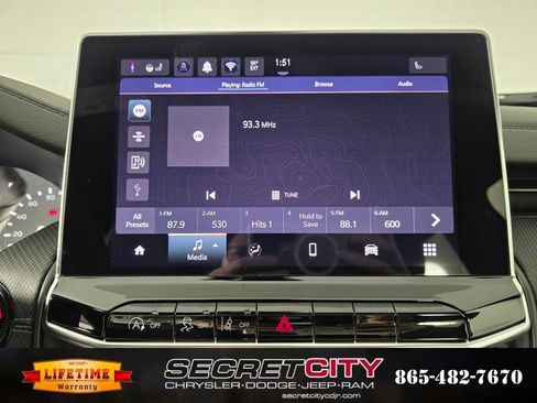 New 2026 Jeep Compass Latitude image 22