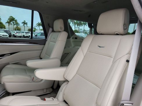Used 2025 Cadillac Escalade Sport Platinum w/ LPO, Floor Liner Package image 13