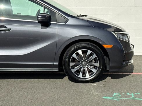 Certified 2024 Honda Odyssey EX-L image 34