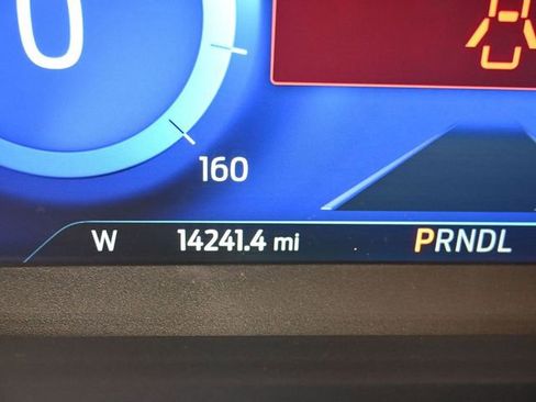 Certified 2022 Ford Escape Titanium w/ Titanium Elite Package image 21