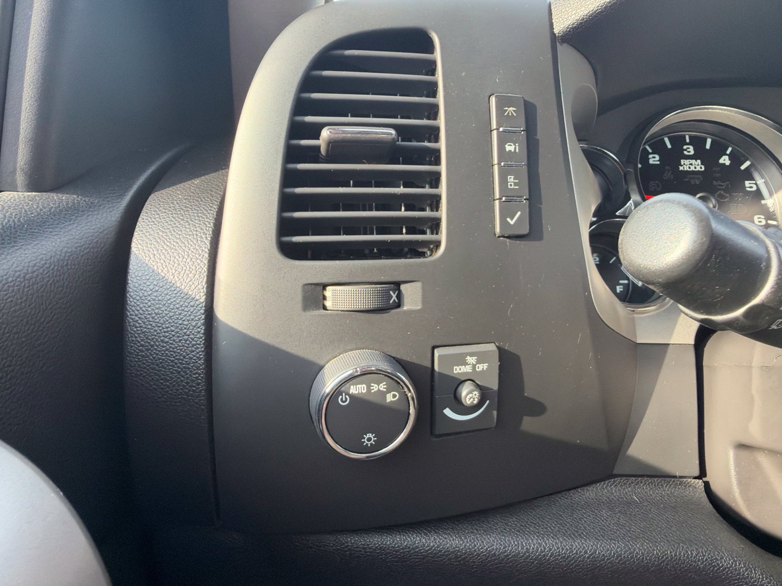 Used 2013 GMC Sierra 1500 SLE AWD/4WD image 19