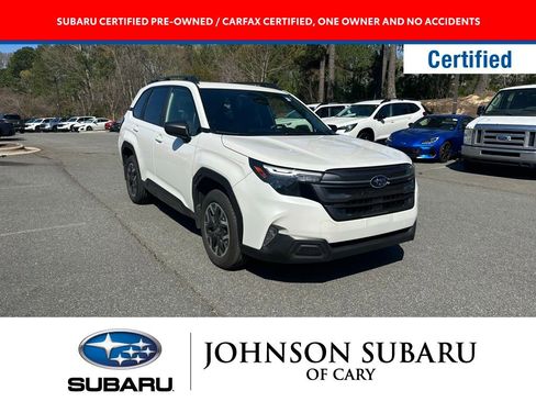 Used 2025 Subaru Forester Premium w/ Convenience Package #1 image 1