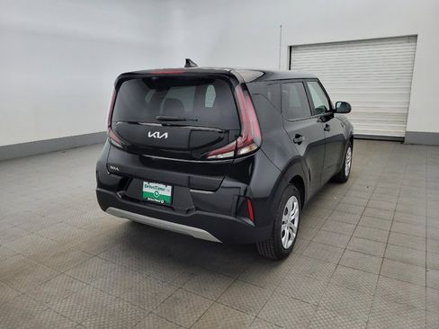 Used 2023 Kia Soul LX FWD image 9