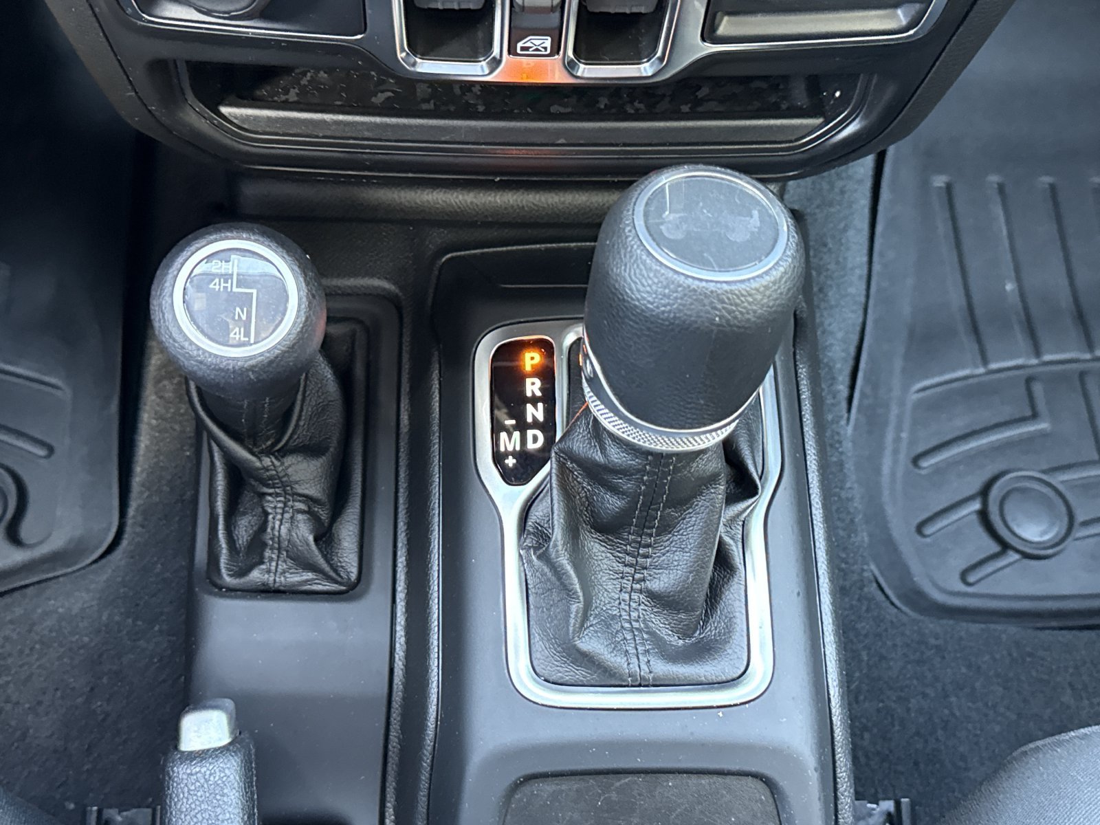 Used 2022 Jeep Wrangler Unlimited Sport AWD/4WD image 25