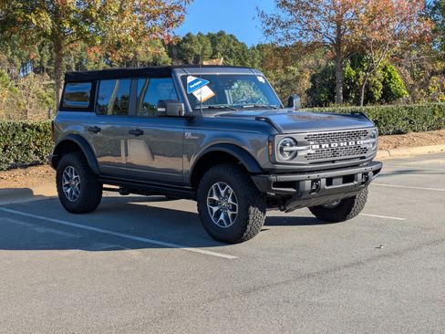 Certified 2022 Ford Bronco Badlands image 1