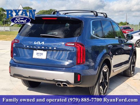 Used 2025 Kia Telluride S AWD/4WD image 4