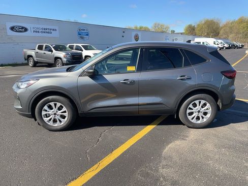 Used 2025 Ford Escape Active AWD/4WD image 8