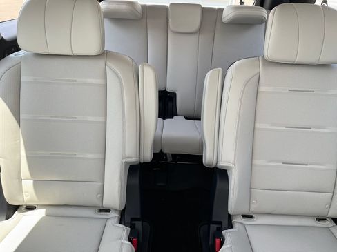 Used 2026 Hyundai Palisade Calligraphy AWD/4WD image 13