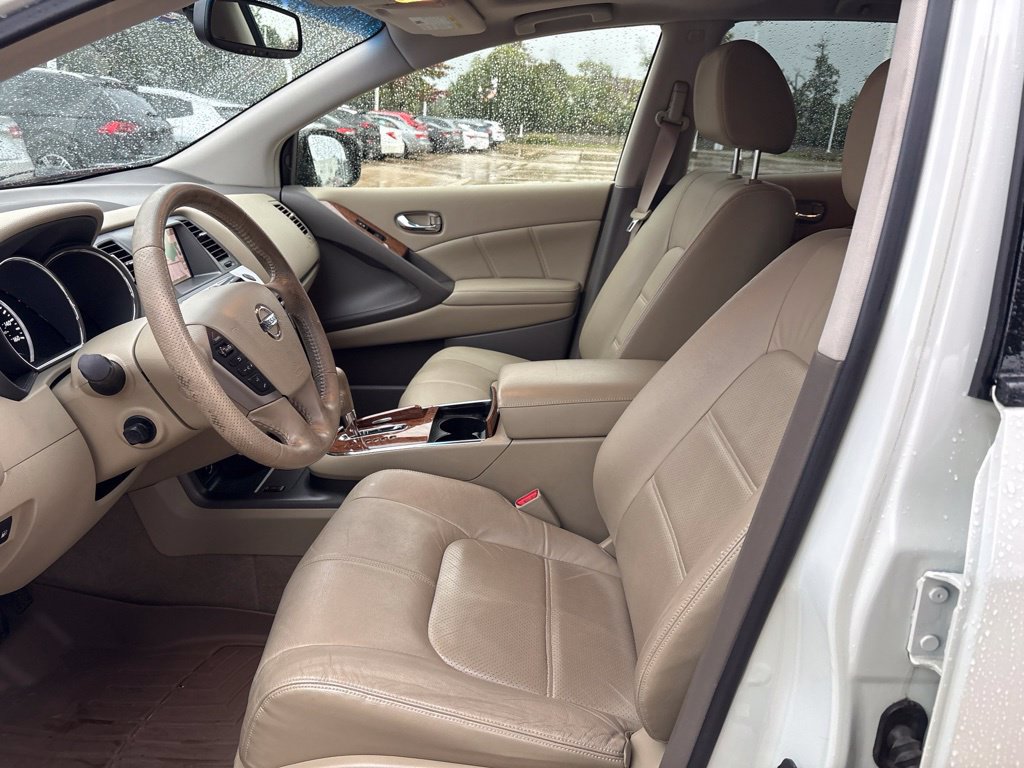 Used 2014 Nissan Murano LE w/ Platinum Edition Package AWD/4WD image 10