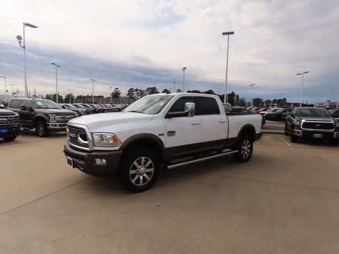 Used 2018 RAM 3500 Laramie Longhorn w/ Longhorn Southfork Package image 2