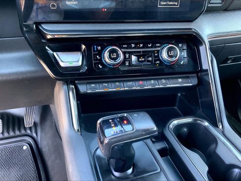 Used 2022 GMC Sierra 1500 AT4 w/ AT4 Premium Package AWD/4WD image 31