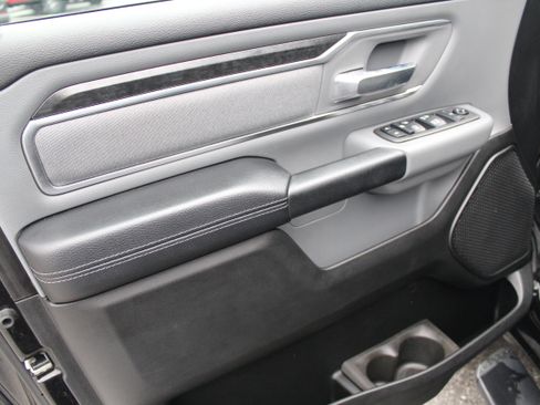 Used 2019 RAM 1500 Big Horn image 7