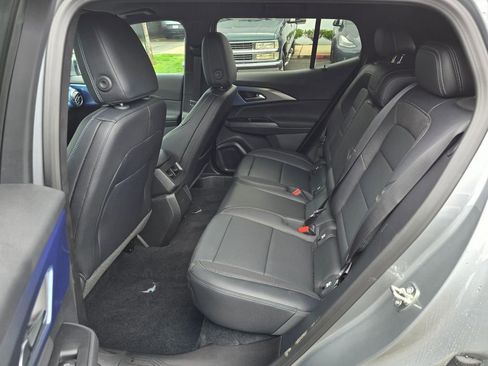 New 2026 Chevrolet Equinox EV LT AWD/4WD image 15