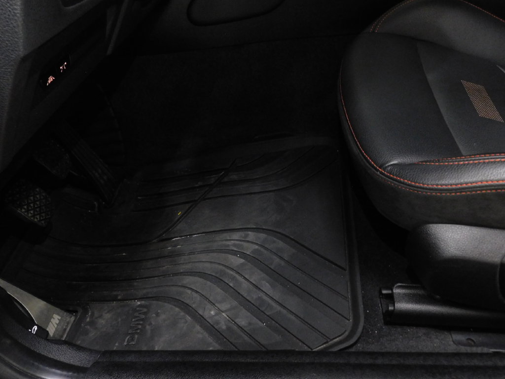 Used 2020 BMW M2 Competition RWD image 32