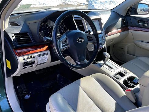 Used 2012 Subaru Outback 3.6R Limited image 18