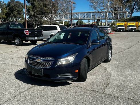 Used 2011 Chevrolet Cruze LT image 24