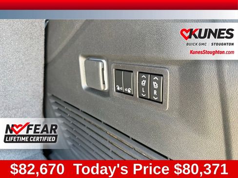 New 2026 GMC Yukon Elevation w/ Elevation Premium Package AWD/4WD image 21